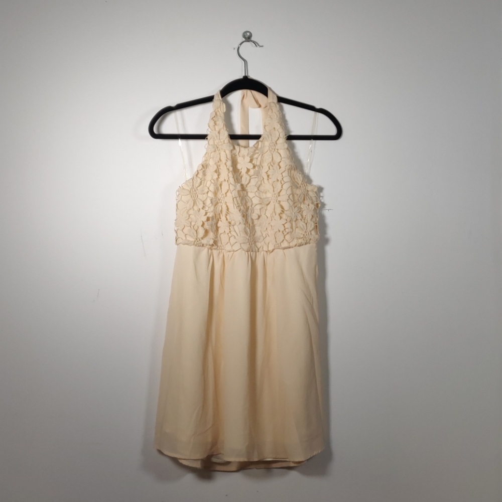 0014 Monteau LA large knee length dress